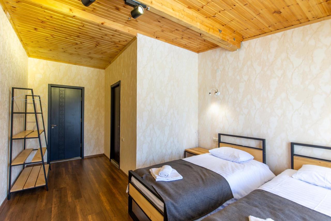 Mestia Hotel Amirani Esterno foto